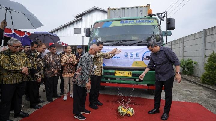 Rattan Furniture Export to Spain